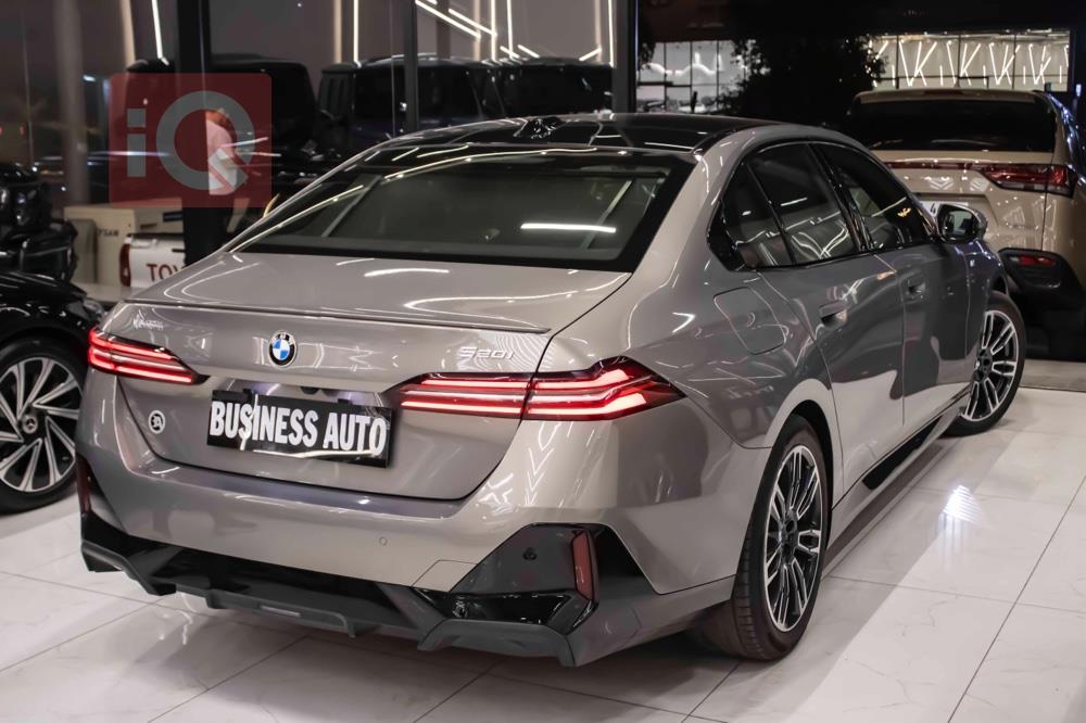 BMW 5-Series